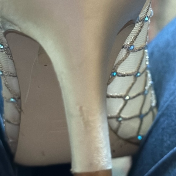 Alex Marie gold beaded leather sole peek toe satin party shoes Sz 6 M - Picture 8 of 8